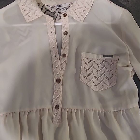 Volcom Long sleeve button down Blouse‎ Size s/p/10 - Picture 2 of 4
